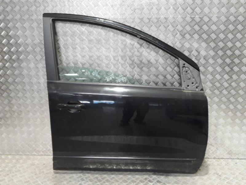 Porte avant droit