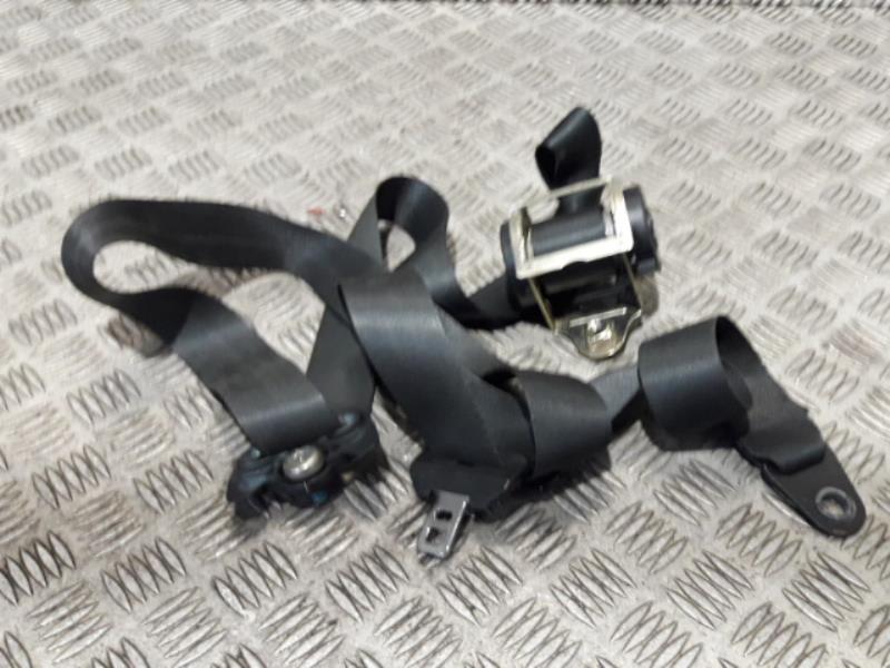 Ceinture avant gauche