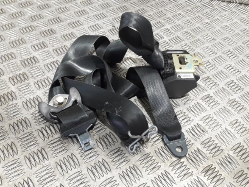 Ceinture avant gauche