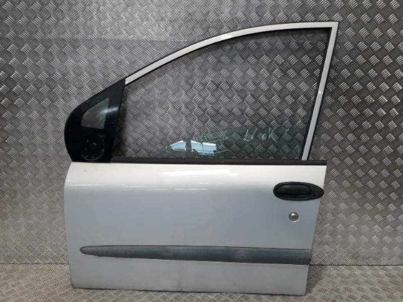 Porte avant gauche