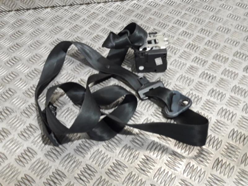 Ceinture avant gauche