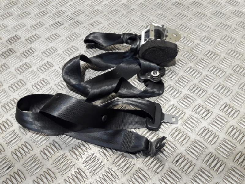 Ceinture arriere droit
