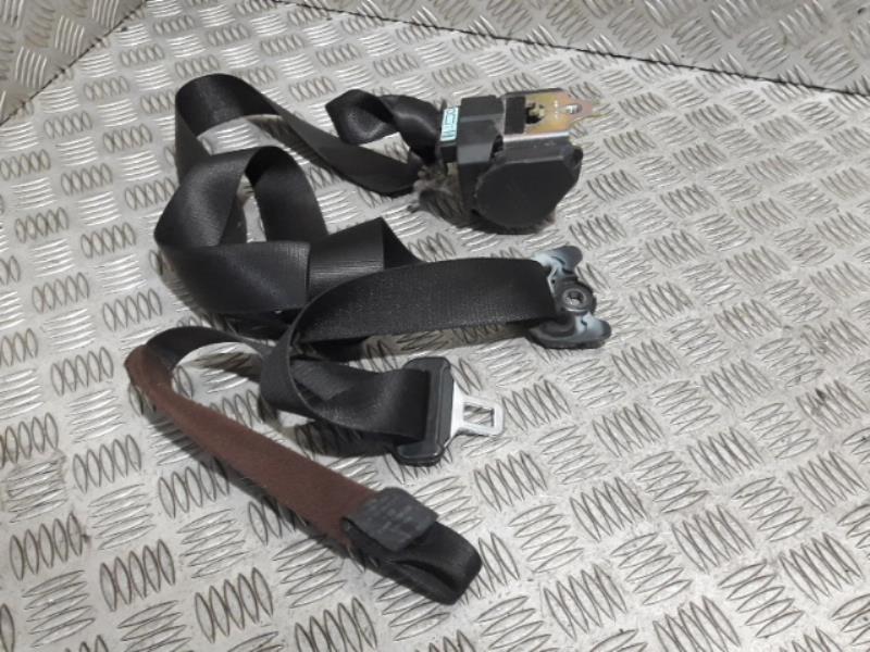 Ceinture avant gauche