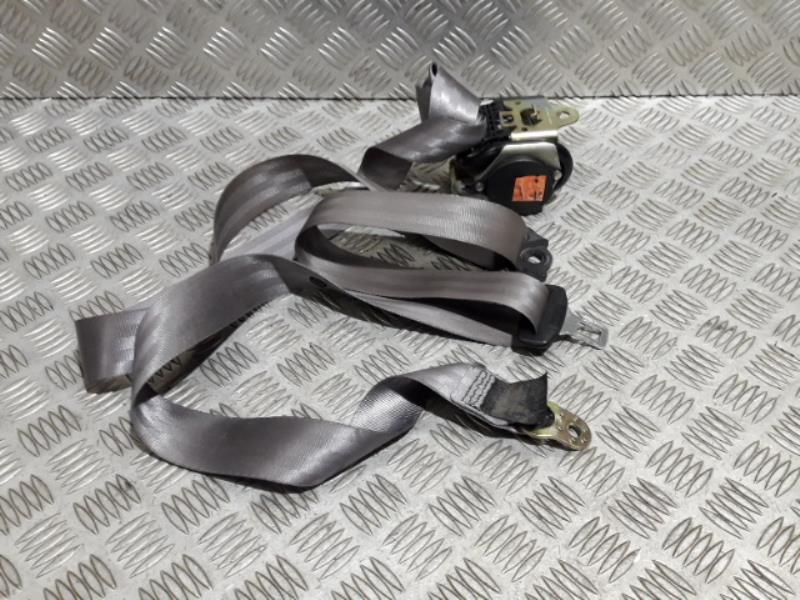 Ceinture avant gauche