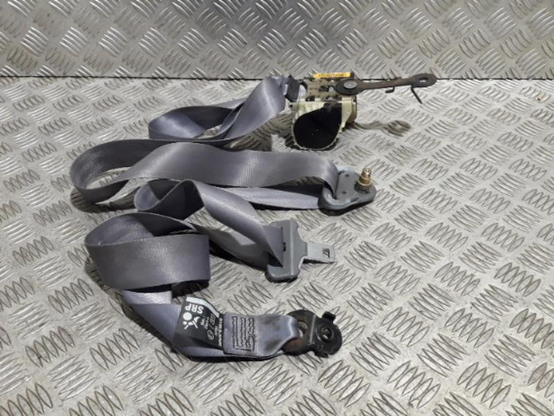Ceinture avant gauche