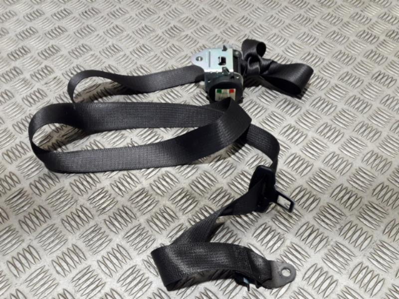 Ceinture arriere droit