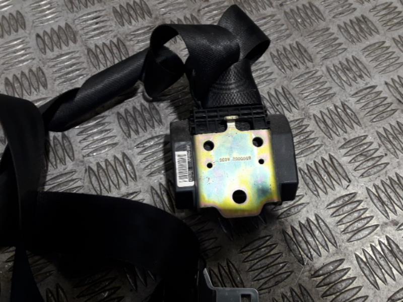 Ceinture avant gauche