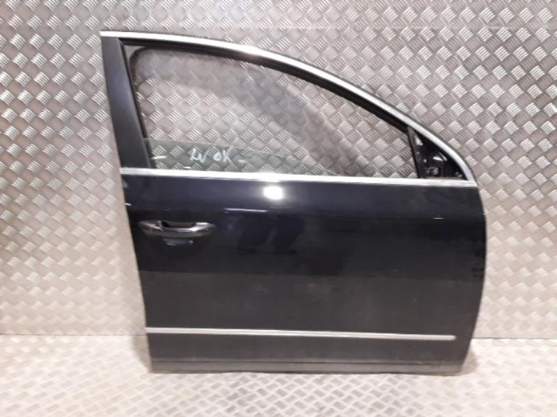 Porte avant droit