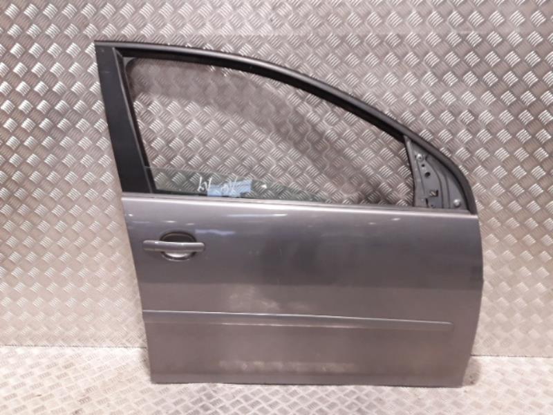 Porte avant droit