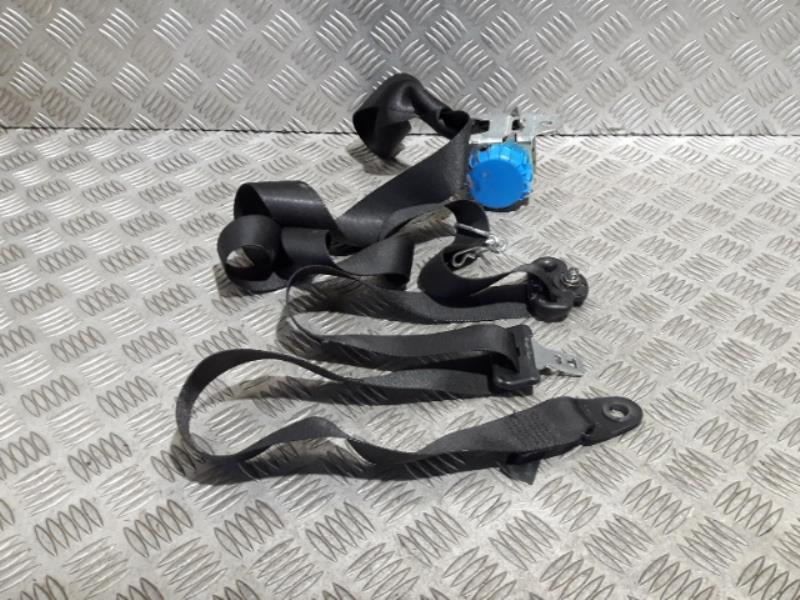 Ceinture avant gauche
