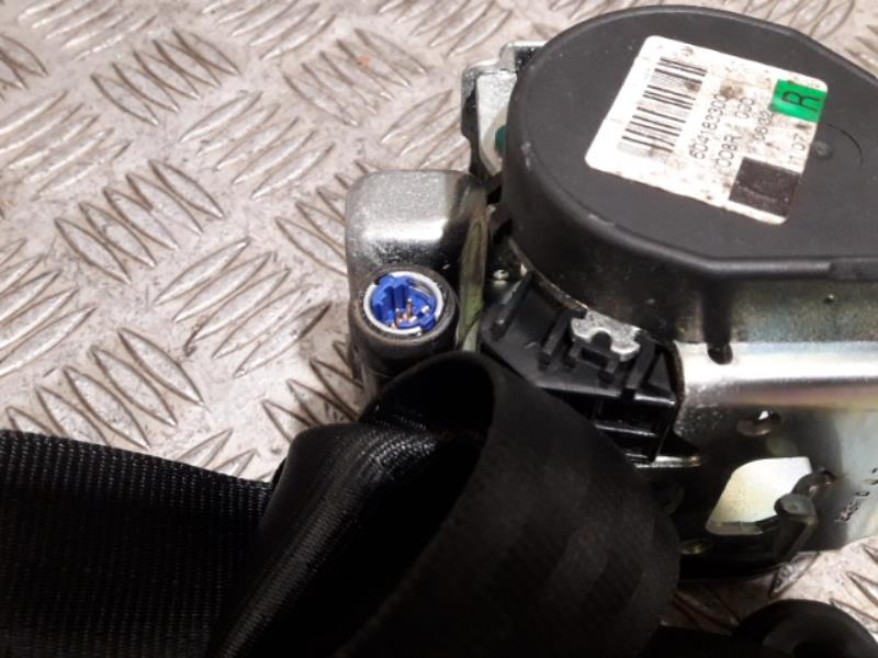 Ceinture avant droit