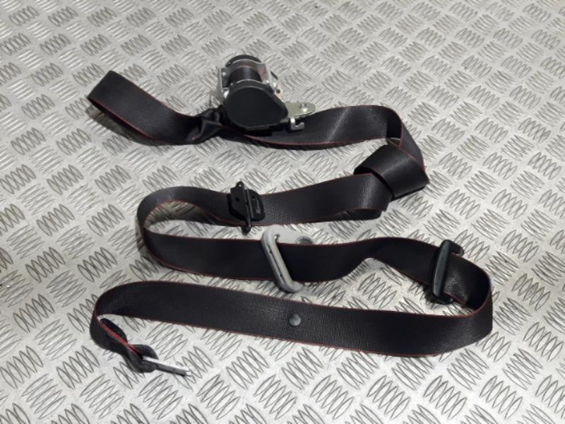 Ceinture avant gauche