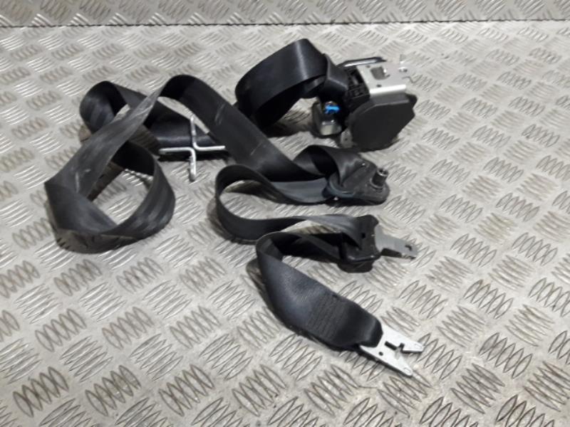 Ceinture avant droit