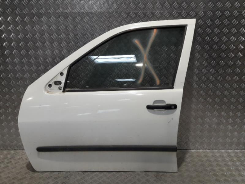 Porte avant gauche