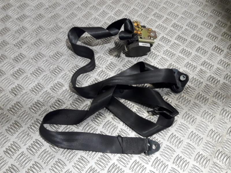 Ceinture avant gauche