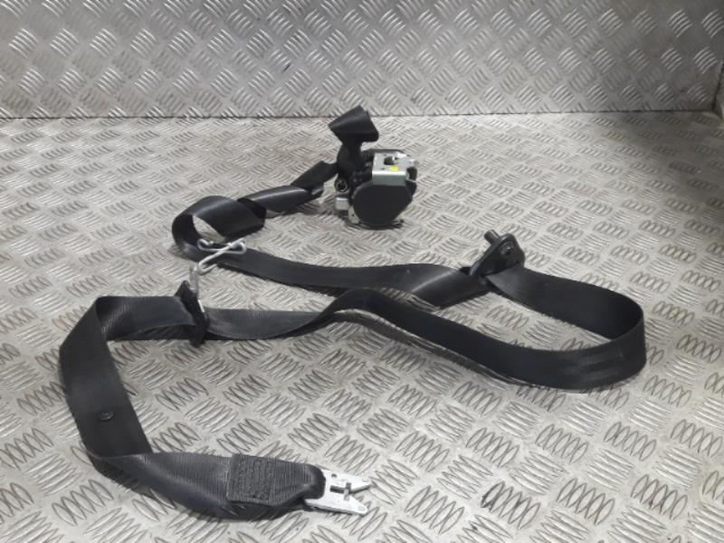 Ceinture avant gauche