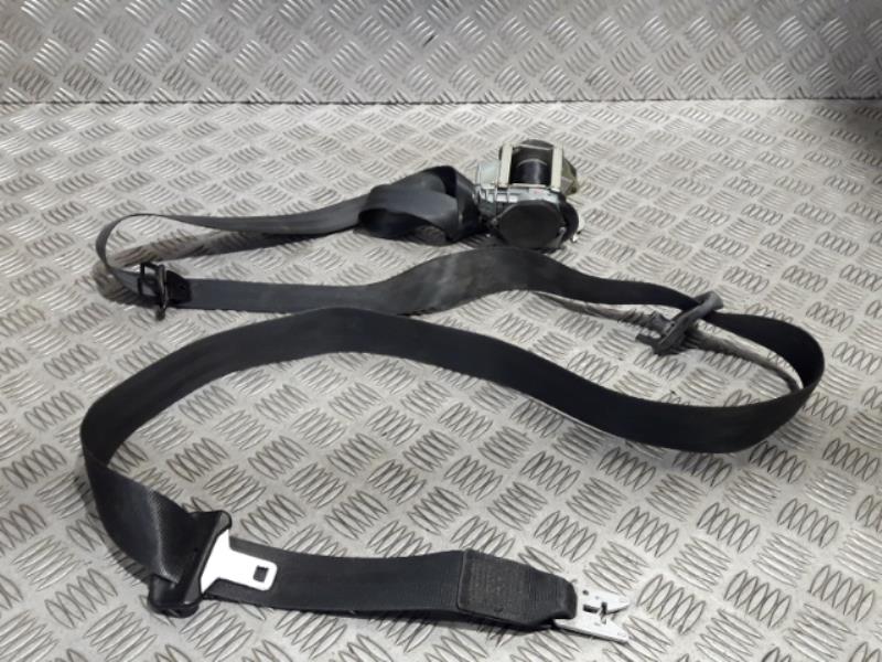 Ceinture avant gauche