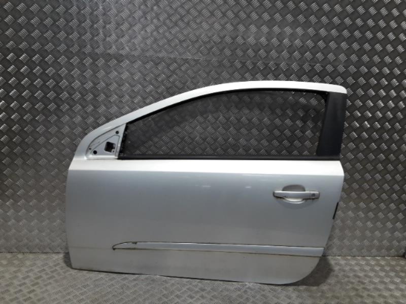 Porte avant gauche