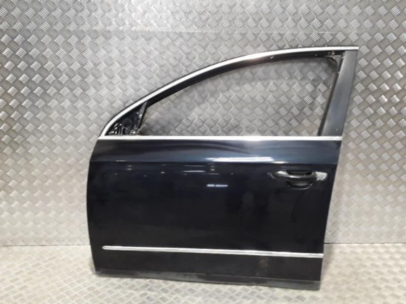Porte avant gauche