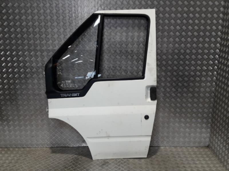 Porte avant gauche