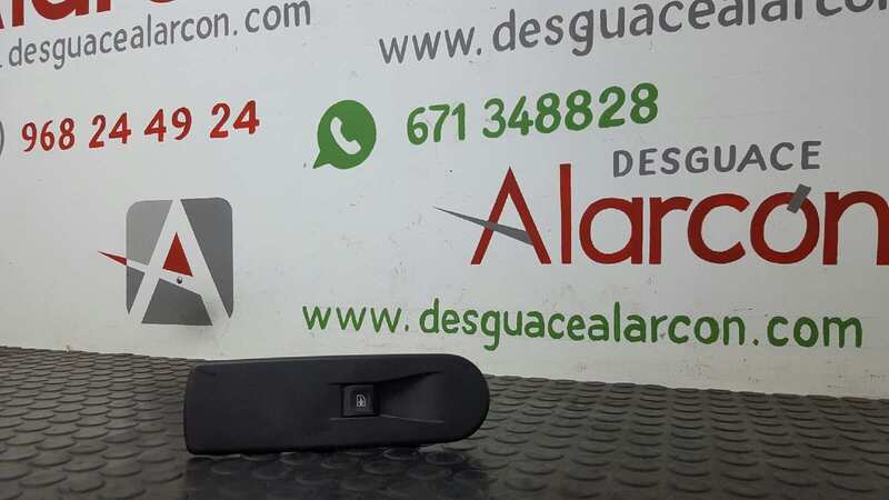 Interruttore lavacristalli anteriore destro RENAULT CLIO IV Business Diésel - 1