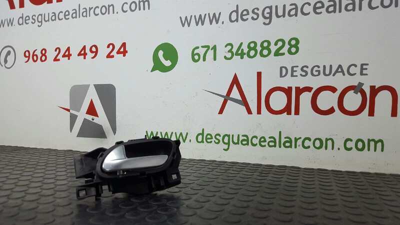 Maniglia interna anteriore sinistra PEUGEOT 208 Allure Diésel - 1