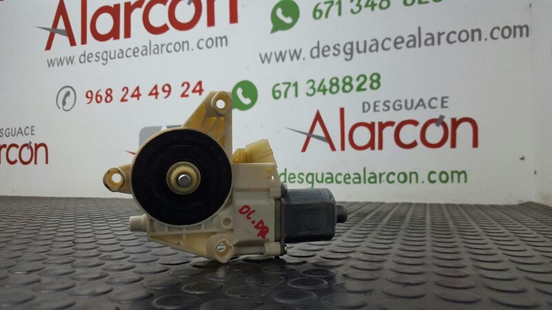 Motore alzacristalli anteriore destro MERCEDES-BENZ CLASE C (W204) FAMILIAR 320 T CDI 4-Matic Diésel - 1
