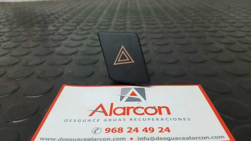 Bouton de warning TOYOTA YARIS (KSP9/SCP9/NLP9) Básico Diesel - 1