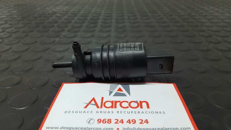 Pompe lave glace avant BMW SERIE 1 LIM. (F20) 120d Diesel - 1