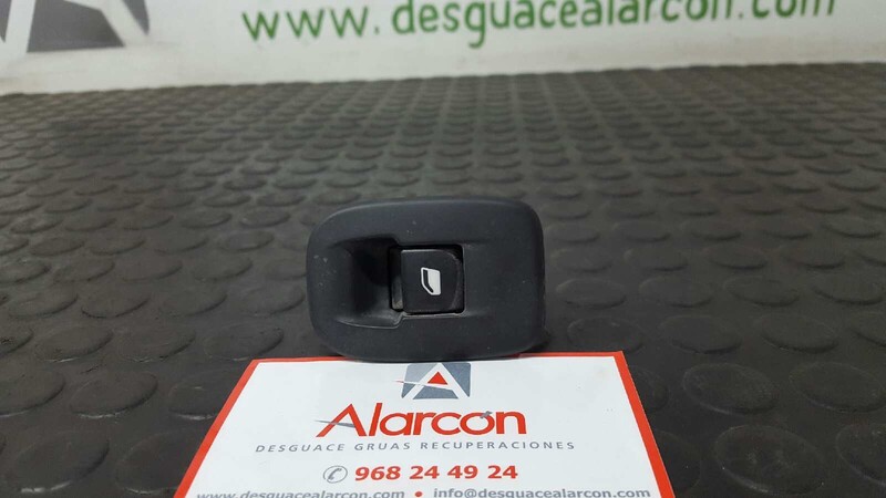 Interruttore lavacristalli posteriore destro PEUGEOT 208 Allure Gasolina - 1