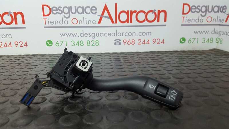 Commodo d'essuie glaces AUDI A3 (8P) 2.0 TDI Attraction Diesel - 1