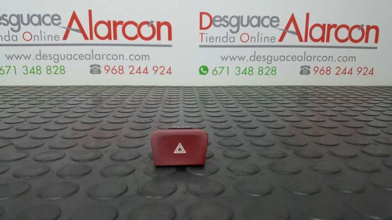 Bouton de warning CITROËN C4 GRAND PICASSO LX Plus Diesel - 1