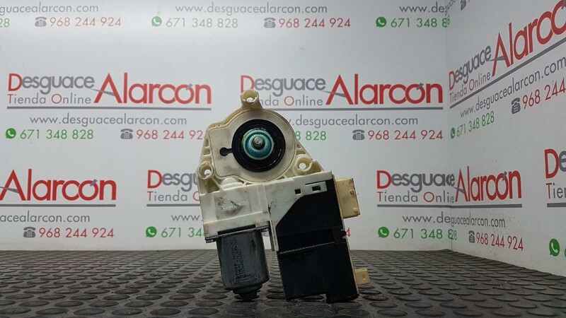 Motore alzacristalli anteriore destro PEUGEOT 307 BREAK/SW (S2) SW Pack Diésel - 1