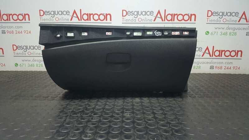 Boite a gants RENAULT MEGANE III BERLINA 5 P Tomtom Edition Essence - 1