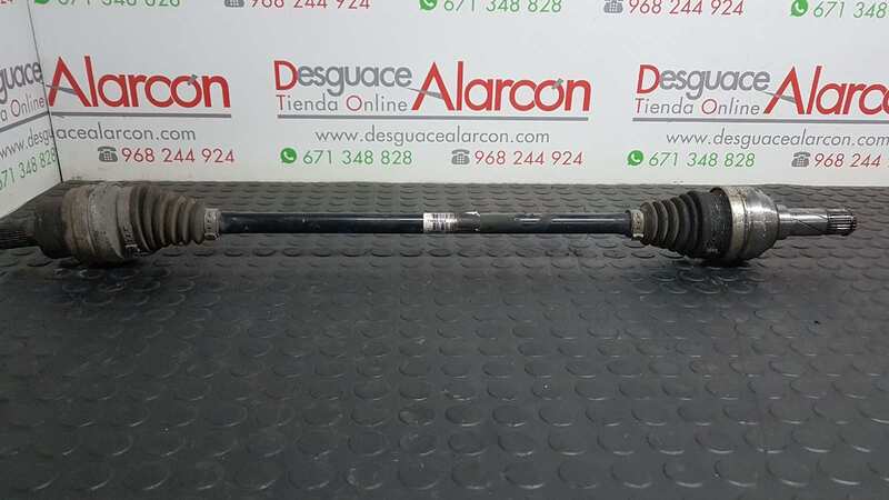 Giunto cardanico posteriore sinistro (trasmissione) VOLVO XC90 I (275) D5 AWD Diésel - 1