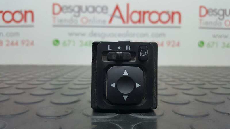 Commande retroviseurs CITROËN C4 AIRCROSS Exclusive Diesel - 1
