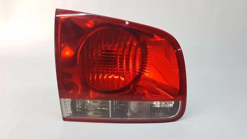 Fanale posteriore principale sinistro (luci) VOLKSWAGEN TOUAREG (7L6) TDI R5 Diésel - 1