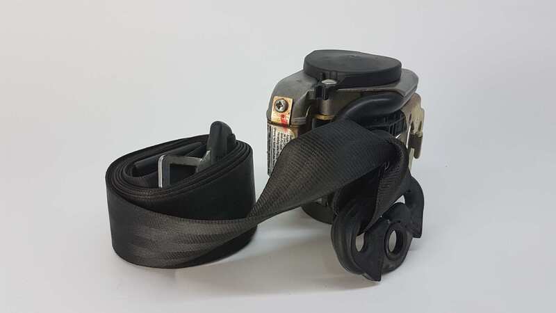 Ceinture avant droit AUDI A6 AVANT (4B5) 2.5 TDI Quattro Diesel - 1