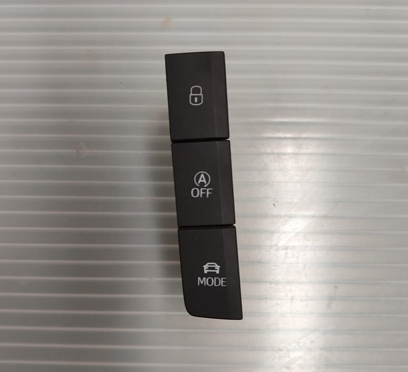 Commande autoradio SEAT IBIZA V Diesel - 1