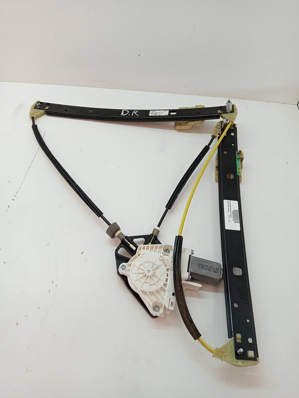 Leve vitre electrique avant droit AUDI Q3 (8UG) Attraction Essence - 1