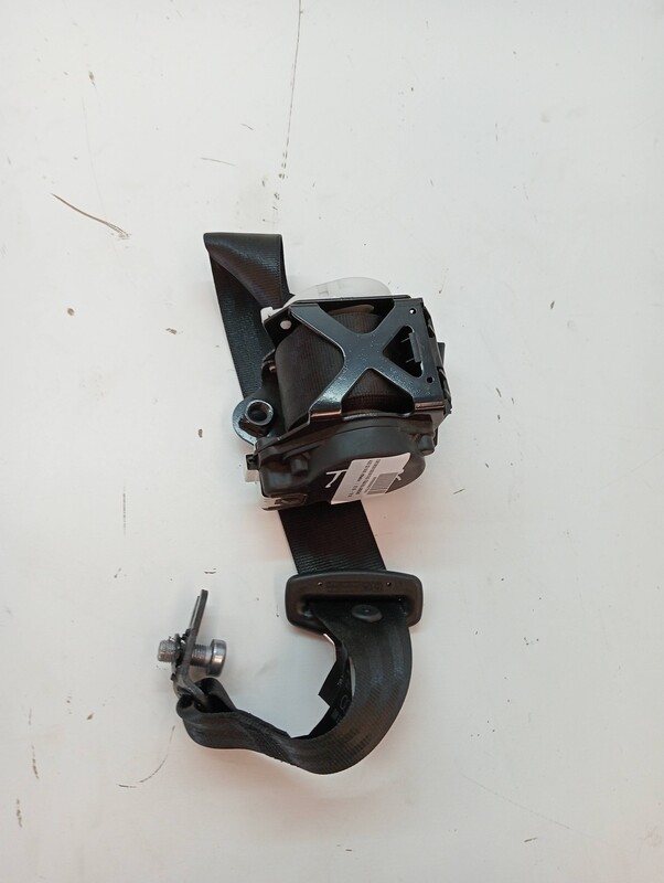 Cintura di sicurezza posteriore destra AUDI Q3 (8UG) Attraction Gasolina - 1