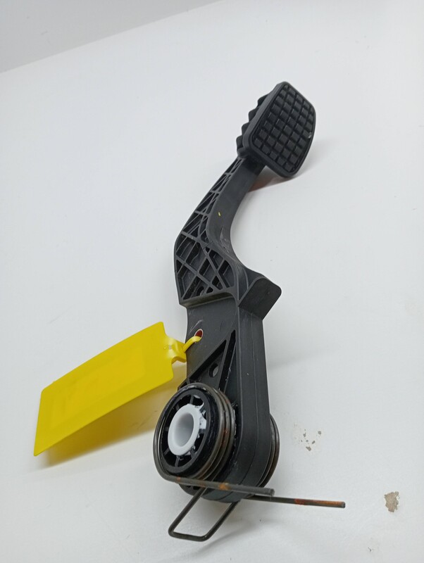Pedale de frein IVECO DAILY CAJA CERRADA Diesel - 1