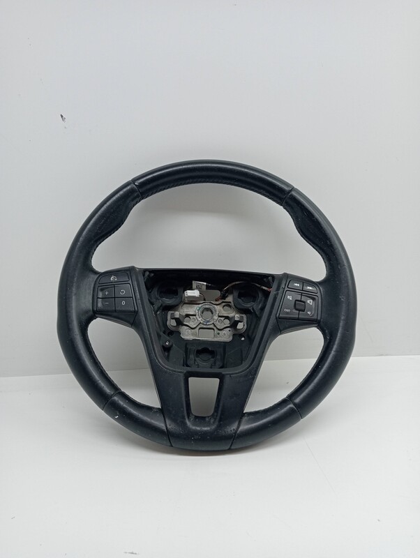 Volant VOLVO V40 Kinetic Diesel - 1