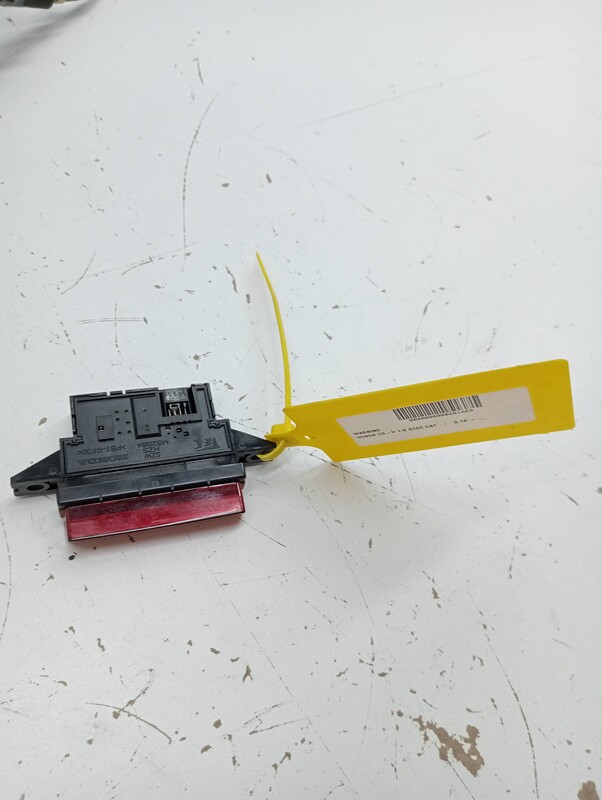 Bouton de warning HONDA CR-V 1.6 DTEC CAT Diesel - 1