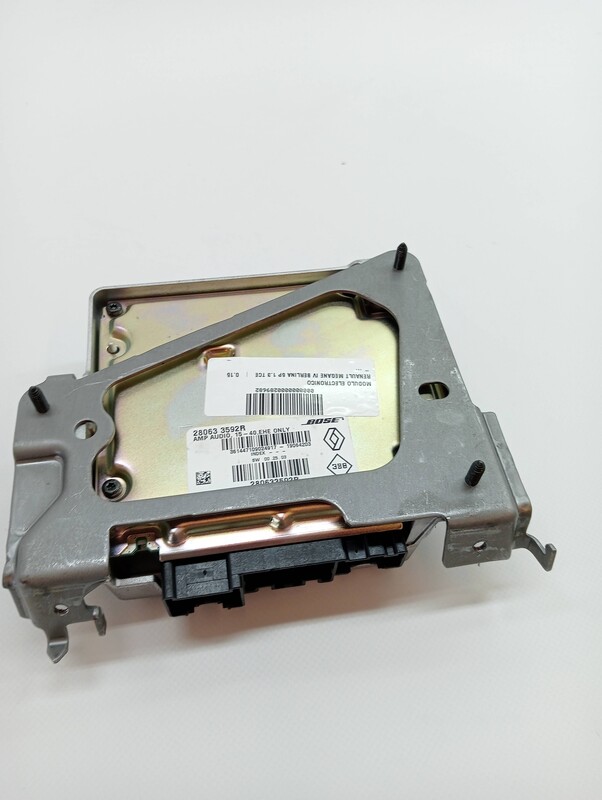 Module électronique RENAULT MEGANE IV BERLINA 5P 1.3 TCE Essence - 1