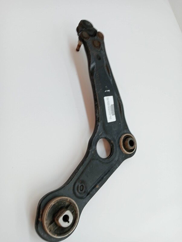 Triangolo inferiore anteriore destro RENAULT MEGANE IV BERLINA 5P 1.3 TCE Gasolina - 1