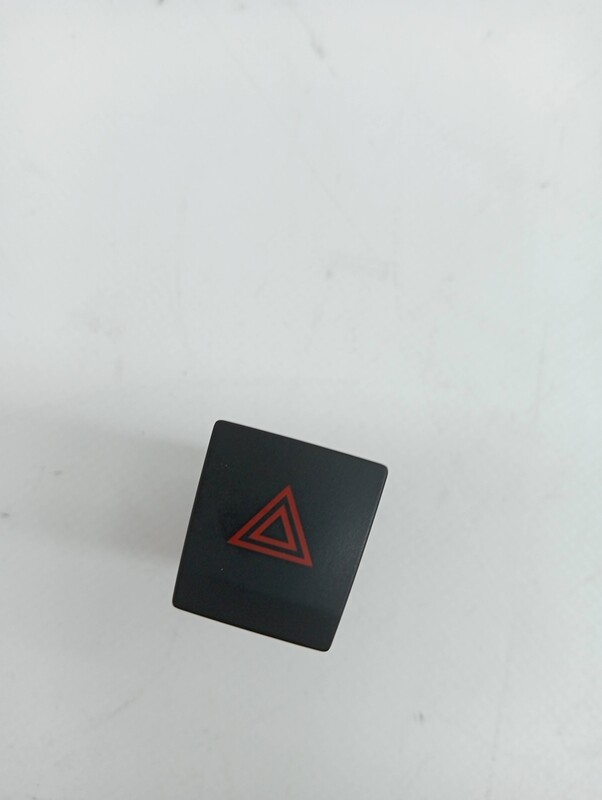 Bouton de warning SEAT IBIZA ST (6P8) 1.0 TSI Essence - 1