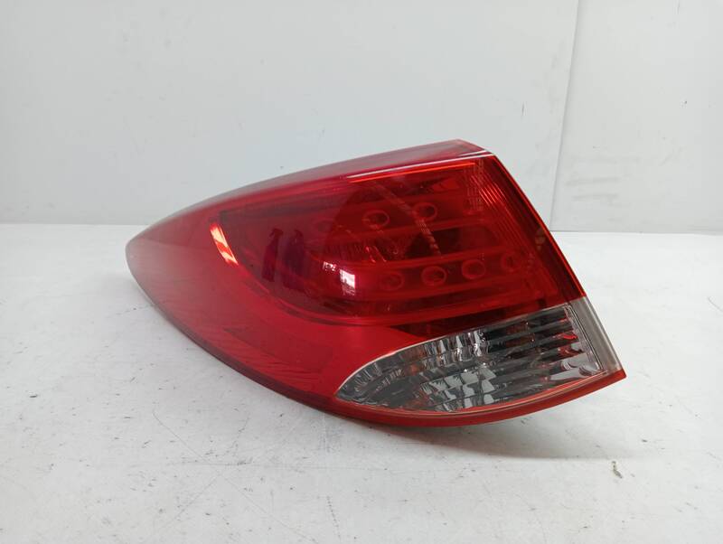Fanale posteriore principale sinistro (luci) HYUNDAI IX35 Classic 2WD Diésel - 1