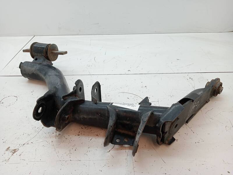 Triangolo inferiore posteriore sinistro HONDA CR-V (RE) Comfort Diésel - 1