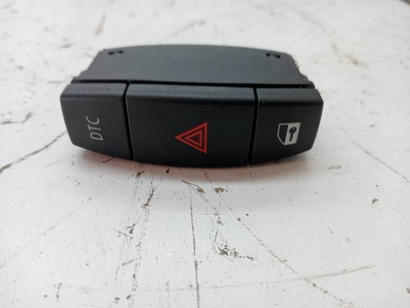 Bouton de warning BMW SERIE 1 BERLINA (E81/E87) 118d Diesel - 1